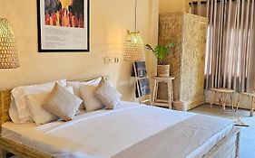 Sugar Hostel Weligama - Coliving & Coworking